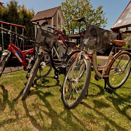 Pokoje Goscinne Matiz Karwia Exteriér fotografie